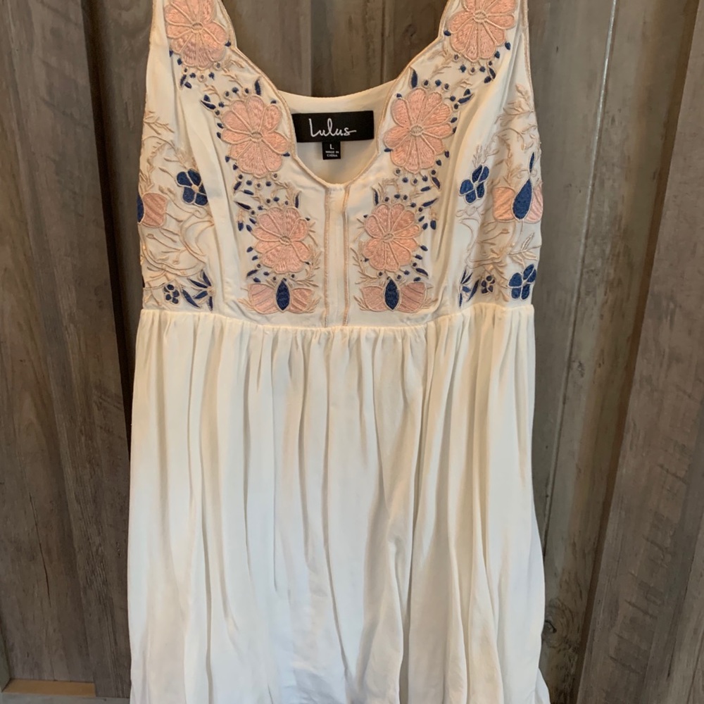 White lulus dress